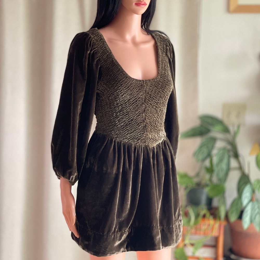 NWOT Free People Farrier Velvet Smocked Mini Dress Olive Brown Puff Sleeve XS